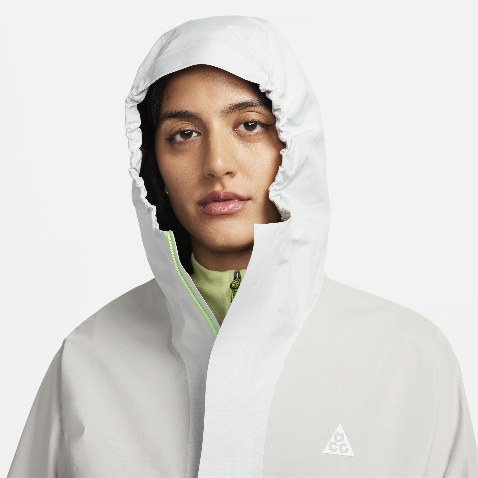 Shop ACG 'Cascade Rain' Women's Full-Zip Jacket | Nike KSA