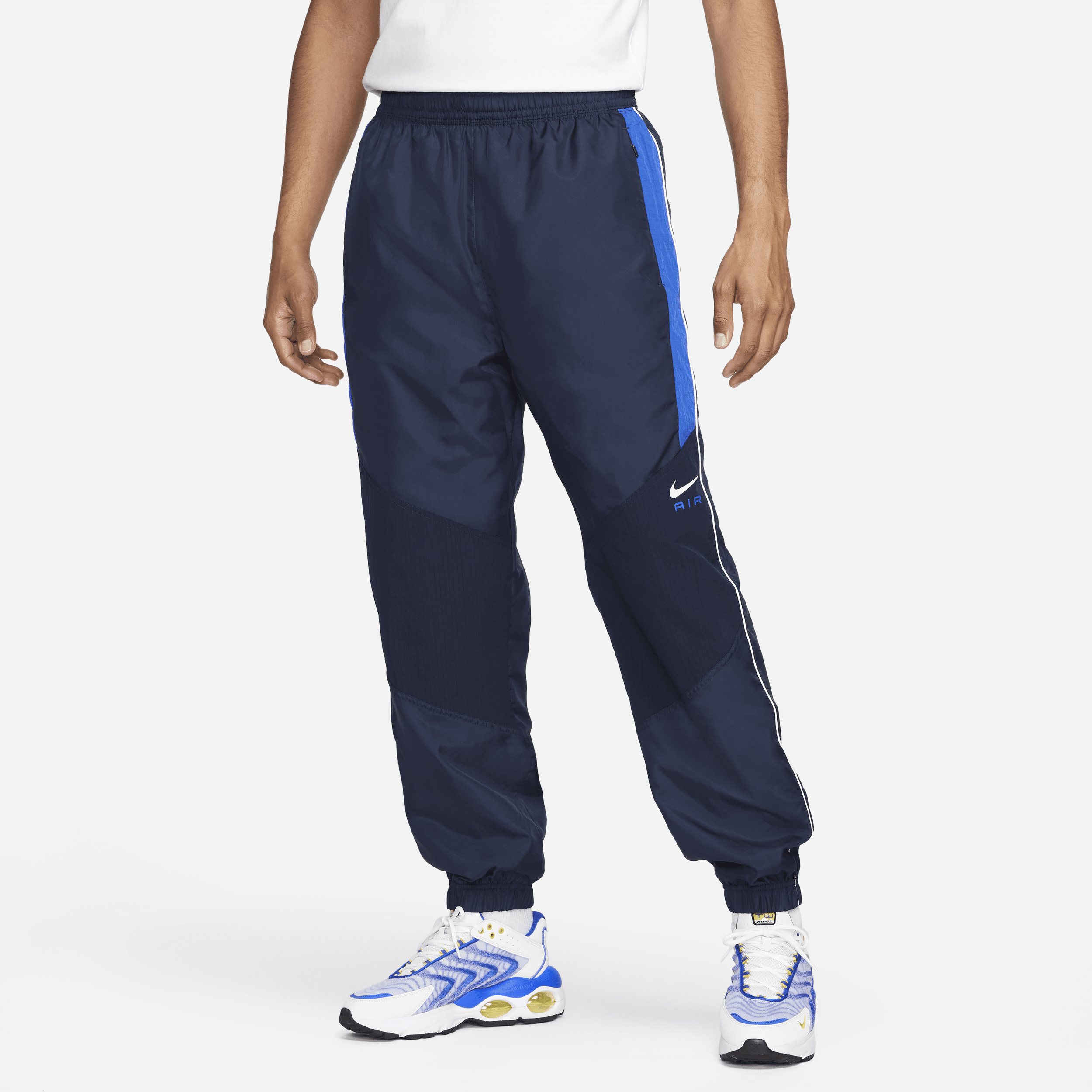 Nike Sportswear Swoosh Men's Woven Trousers. Nike ID
