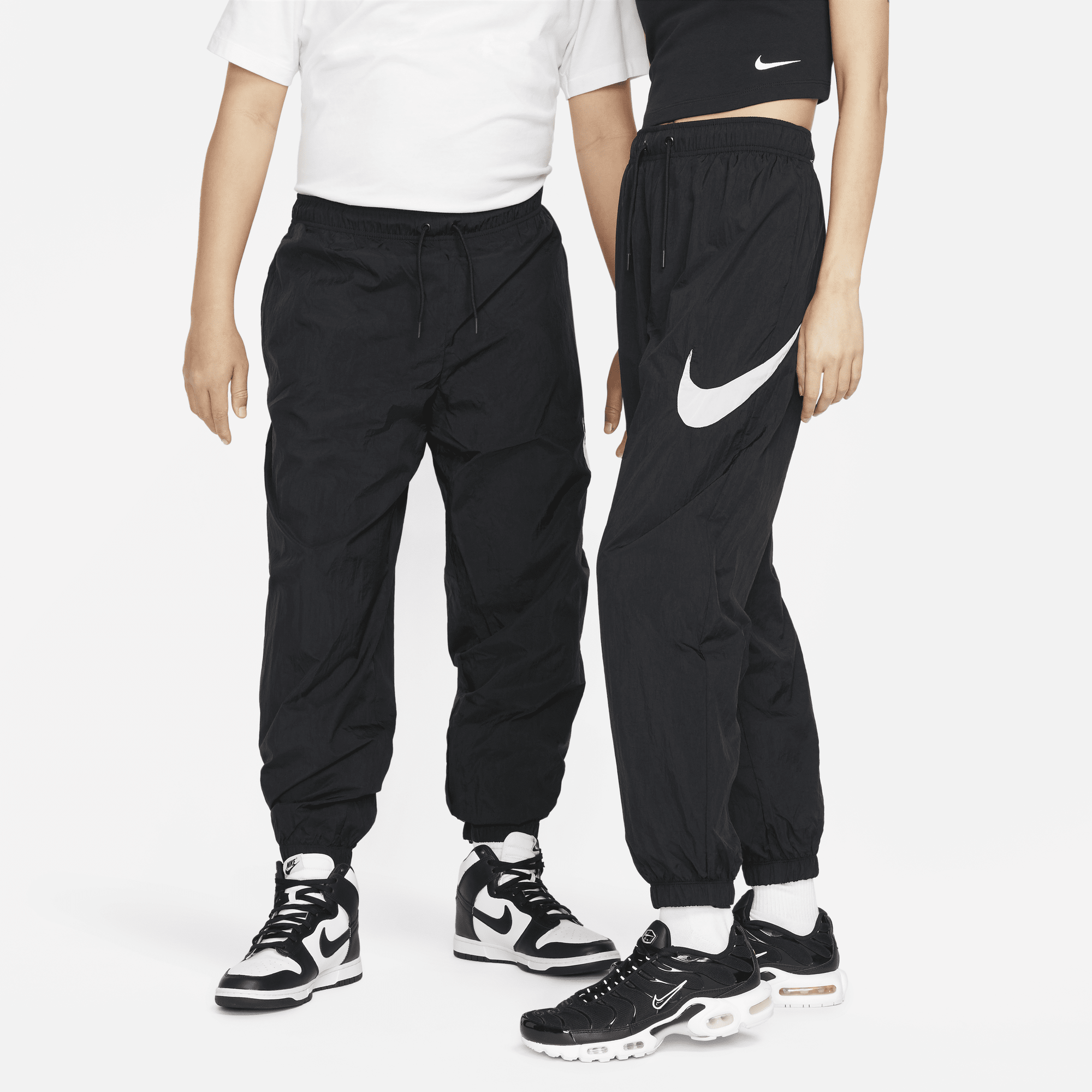 Women's Nike Sportswear Essential Mid Rise Pants